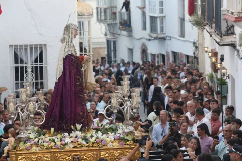 Image for the story: Arcos celebrates its first Procesión Magna with eleven floats and ten brotherhoods
