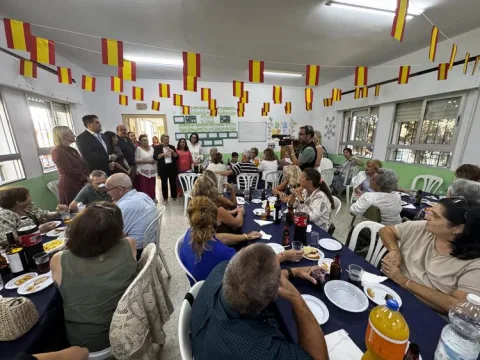 Image for the story: Torreguadiaro celebrates Hispanic Day with the La Charca lunch