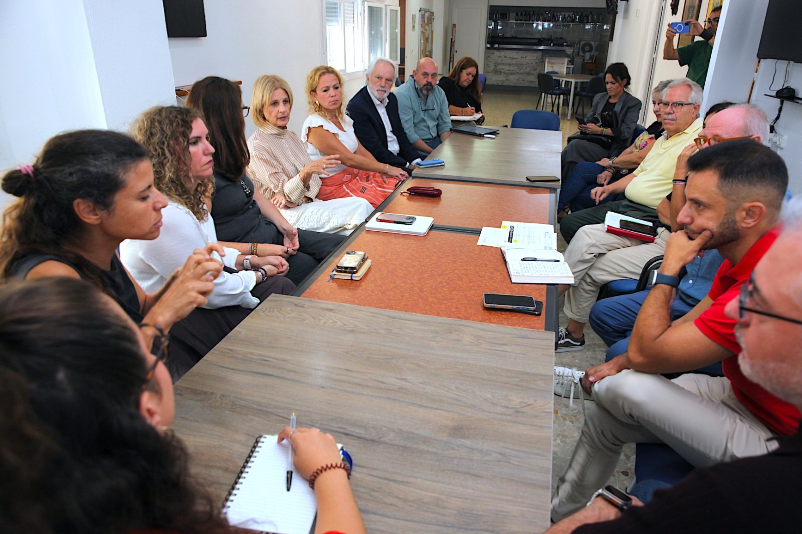 Imagen de la noticia: Jerez y Diputación abordan con Apesorje más servicios para personas sordas