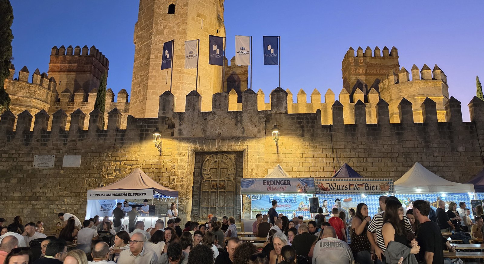 Imagen de la noticia: El Oktoberfest de El Puerto reunió a más de 3.500 personas y vendió 2.500 litros