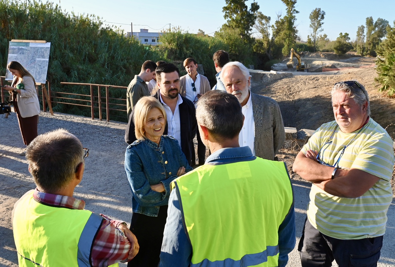 Imagen de la noticia: La Junta limpia el Guadalete desde mayo para reducir el riesgo de inundaciones en Jerez