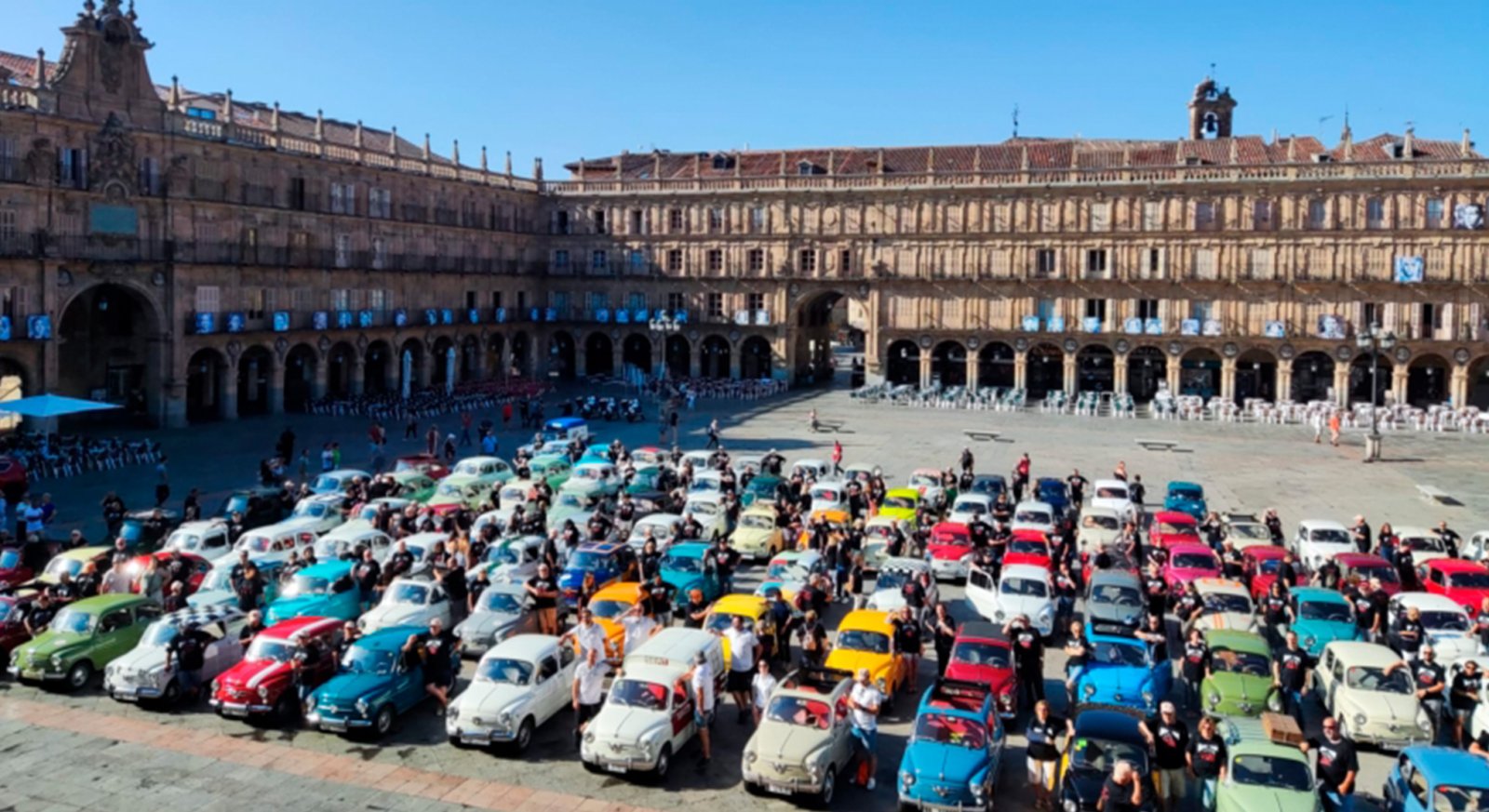 Image for the story: 118 Seat 600 gather in El Puerto this week on the tenth TraveSeat route