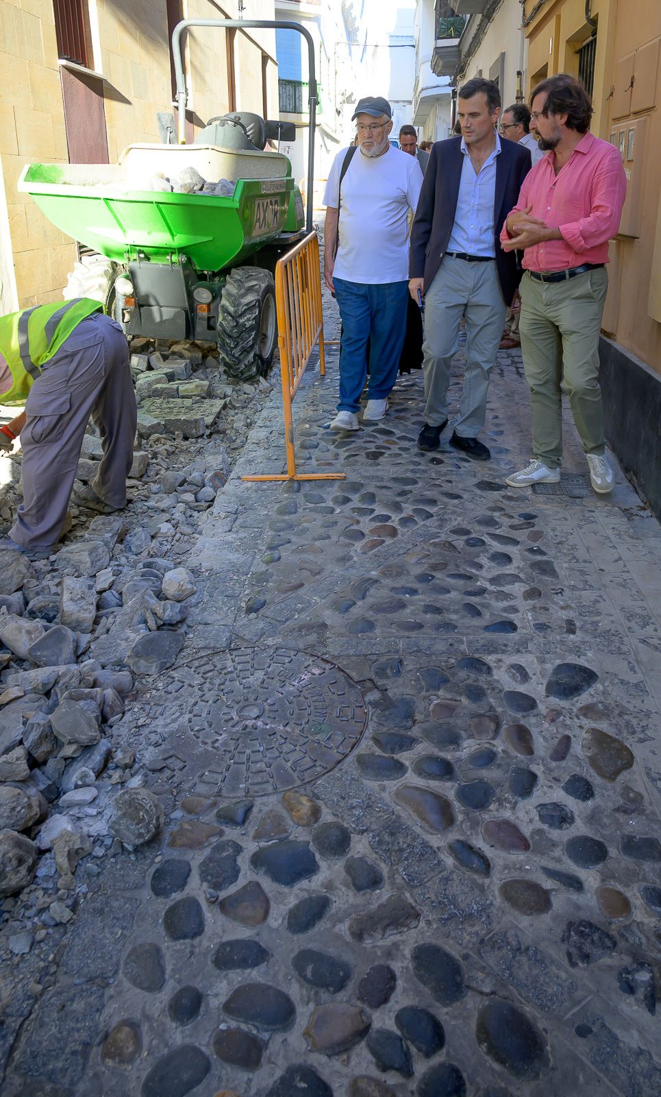 Imagen de la noticia: Arrancan las obras de la calle Mirador en Santa María tras once años de demandas