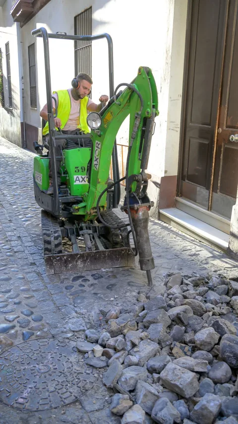 Imagen de la noticia: Arrancan las obras de la calle Mirador en Santa María tras once años de demandas