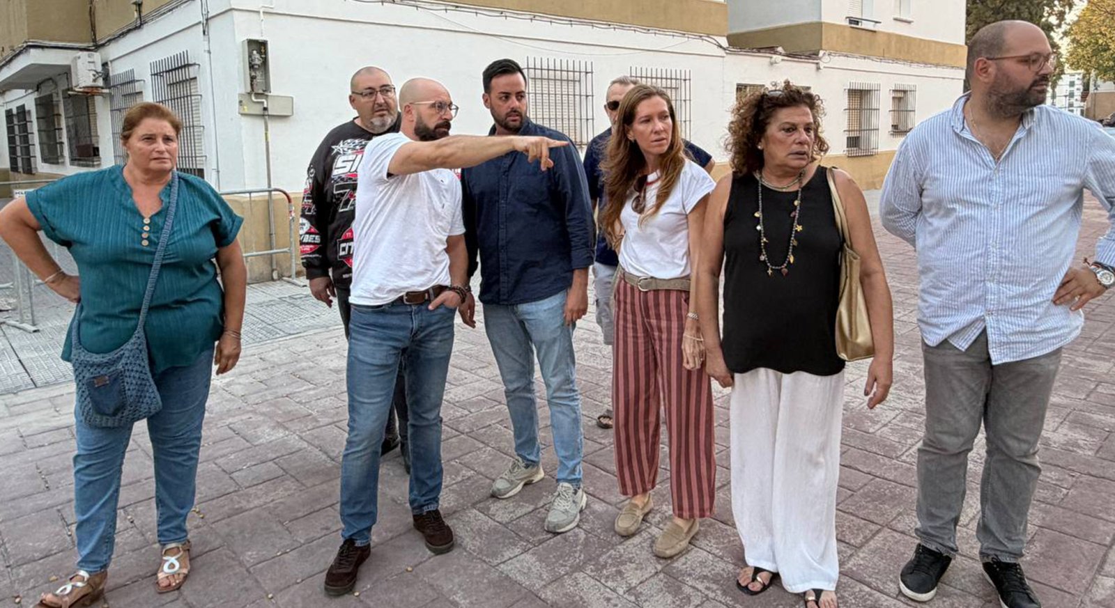Imagen de la noticia: El Tejar dice adiós a las pistas de petanca de la Plaza Pepe Jerez