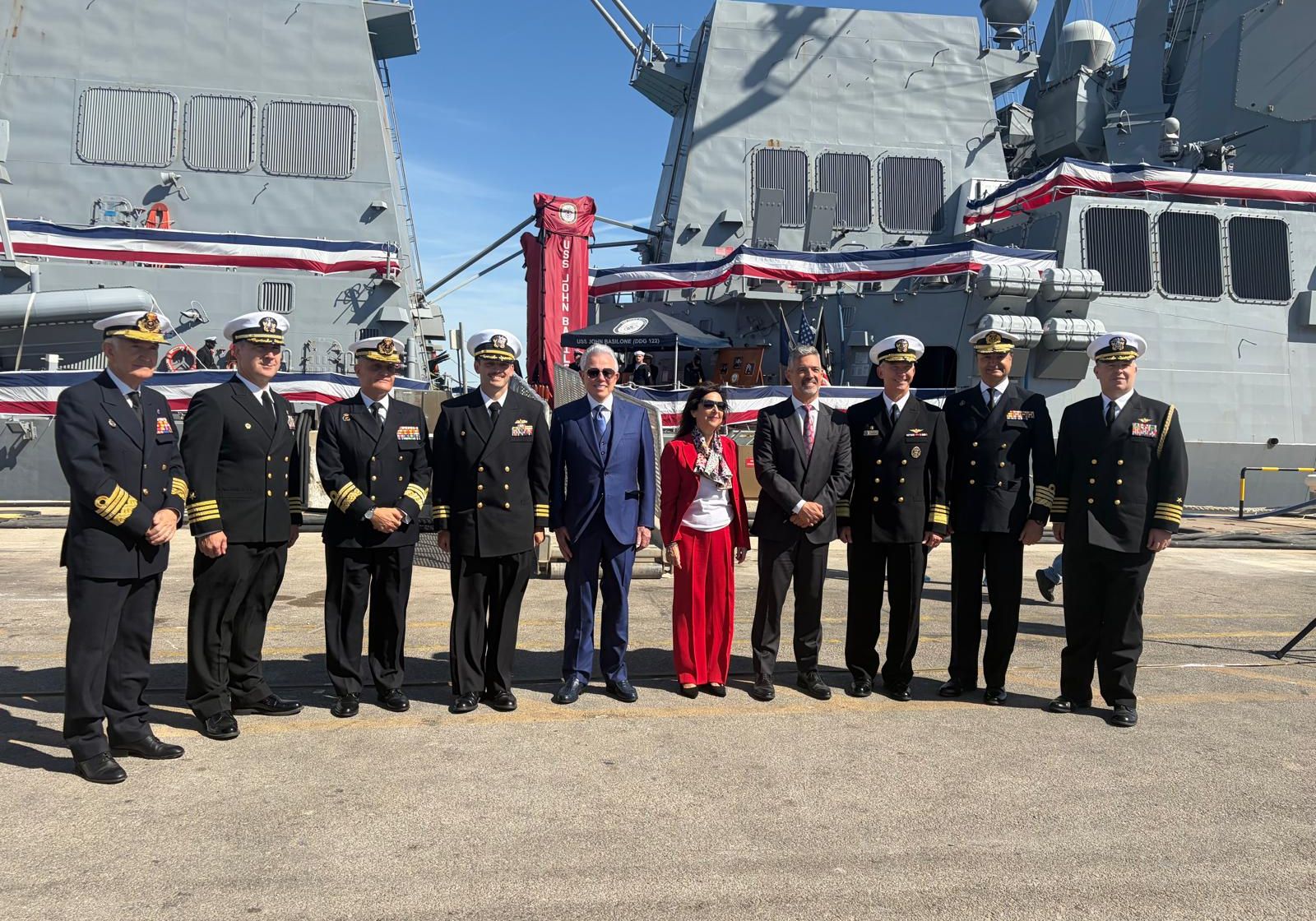 Imagen de la noticia: Rota suma el sexto destructor de la US Navy y prevé 300 militares más con sus familias