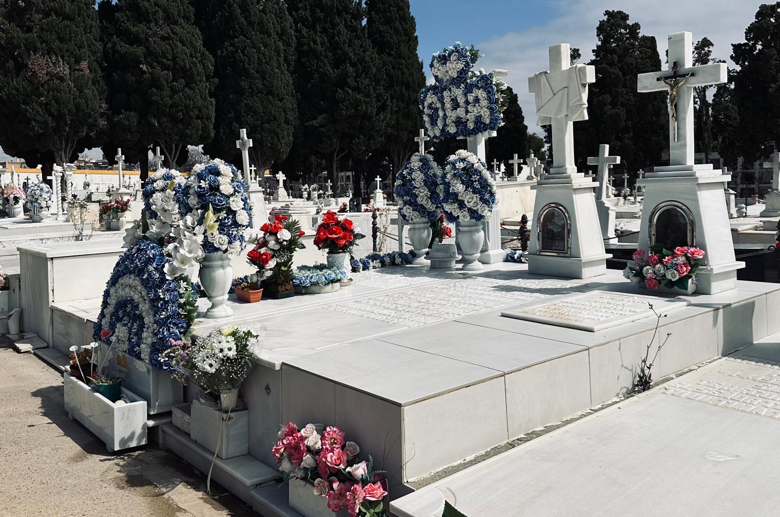 Imagen de la noticia: El cementerio de El Puerto abre sin interrupción del 30 de octubre al 2 de noviembre