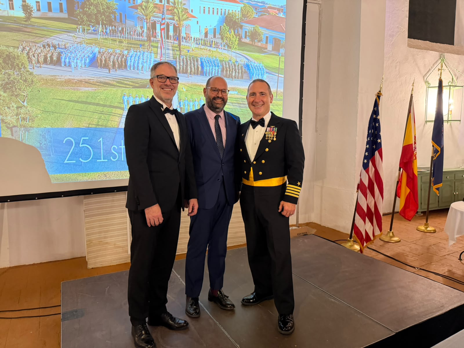 Imagen de la noticia: El Puerto acoge la Navy Ball por el 251 aniversario de la Armada de Estados Unidos
