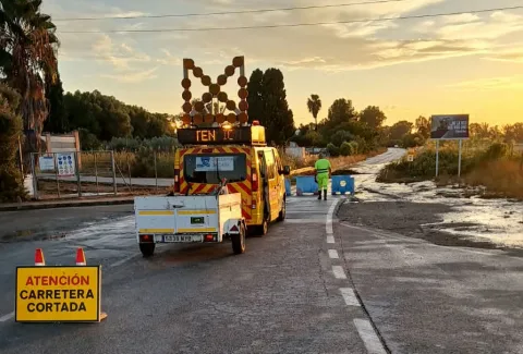 Imagen de la noticia: La Diputación reabre al tráfico dos carreteras provinciales tras las lluvias del domingo