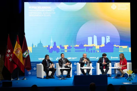 Imagen de la noticia: Bruno García defiende en Madrid que las ciudades mantengan su esencia ante la Cumbre Iberoamericana