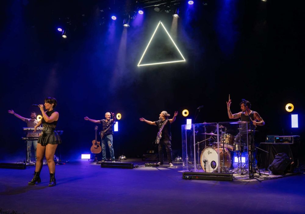 Imagen de la noticia: Rota acoge el sábado 24 el tributo a Mecano 'Aidalai' en el auditorio municipal