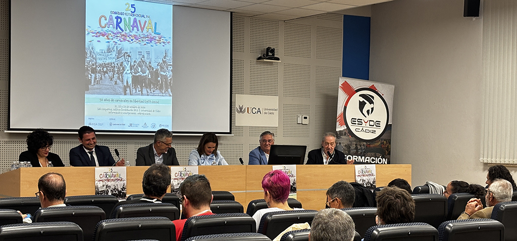 Imagen de la noticia: El Congreso Internacional del Carnaval de Cádiz analiza medio siglo de coplas sin censura