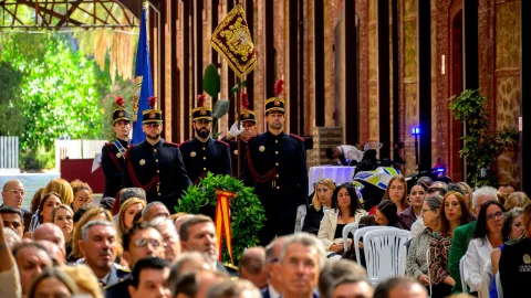 Imagen de la noticia: La Policía Local de Cádiz reconoce a agentes que salvaron vidas
