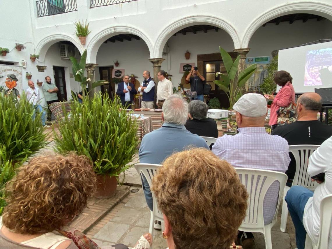 Imagen de la noticia: Los Barrios celebra del 6 al 8 de noviembre su V Mercado del Ibérico