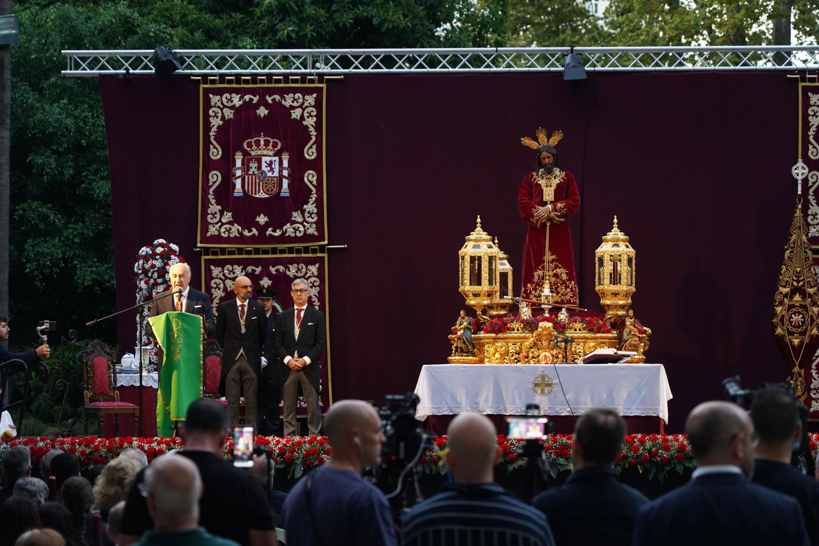 Imagen de la noticia: El Cristo de Medinaceli recibe el título de Regidor Perpetuo de Algeciras