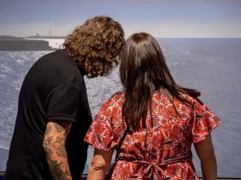 Imagen de la noticia: Cádiz acoge una exposición con casi setenta obras sobre el mar