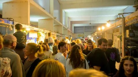 Imagen de la noticia: Estos son los puestos premiados de Tosantos en los mercados de Cádiz