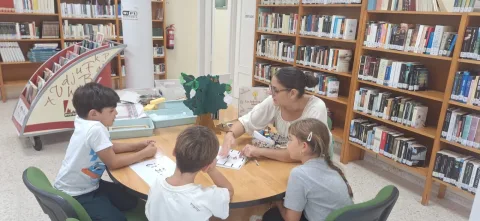 Imagen de la noticia: San Roque cierra los talleres de cuentos de la Semana de la Biblioteca
