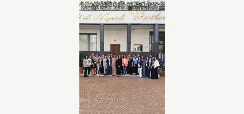 Imagen de la noticia: La UCA expone en Nápoles su modelo de motivación del personal