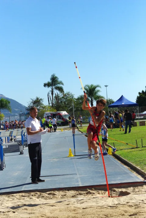 Imagen de la noticia: Dos atletas de San Roque ganan el Campeonato de Andalucía