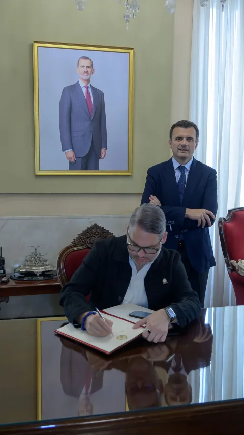 Imagen de la noticia: Cádiz será la primera ciudad a la que Costa Rica dedique su festival de teatro